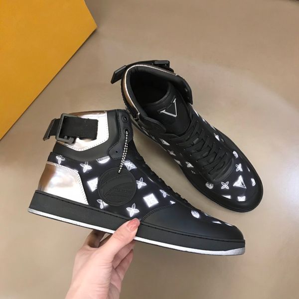 high qulity sports fashion men's high-help shoes fashion luxury casual brand comfortable breathable sneakers with box size38-44, Red;white
high qulity sports fashion men's high-help shoes fashion luxury casual brand comfortable breathable sneakers with box size38-44, Red;white