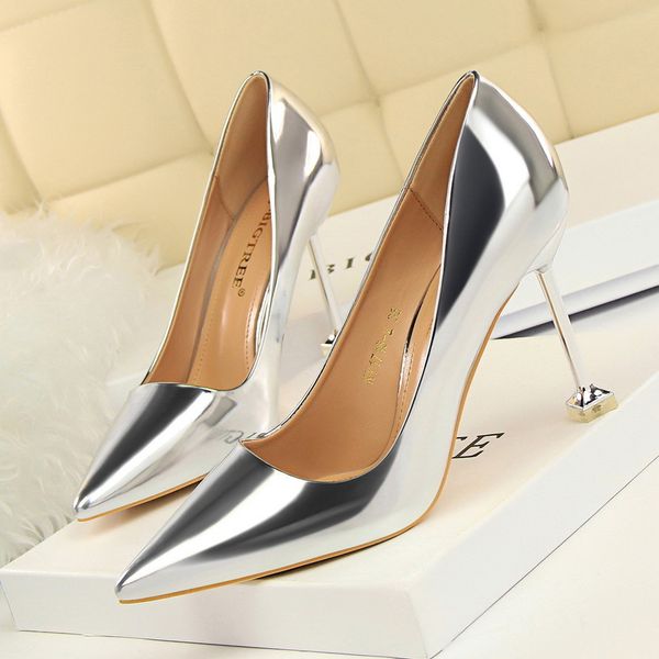 2021 female spring 9.5cm bright high heels red bombs golden wedding burgundy scarpins valentine silver stripper shoes hrap, Black
2021 female spring 9.5cm bright high heels red bombs golden wedding burgundy scarpins valentine silver stripper shoes hrap, Black
