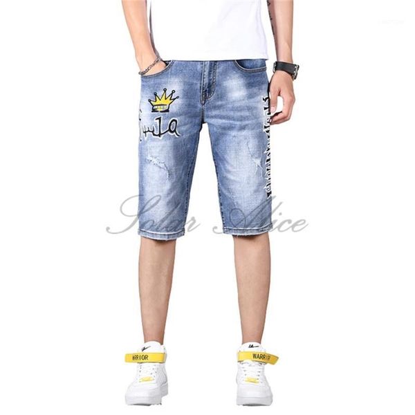 2020 men's summer new straight knee length jeans embroidered mid-waist plus size elastic hole shorts1, Blue
2020 men's summer new straight knee length jeans embroidered mid-waist plus size elastic hole shorts1, Blue