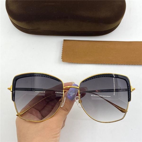 5449 new style sunglasses ladies fashion trend simple retro cat eye style anti-ultraviolet lens cat eye oval frame case, White;black
5449 new style sunglasses ladies fashion trend simple retro cat eye style anti-ultraviolet lens cat eye oval frame case, White;black