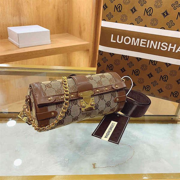 65% off factory wholesale fashion bag women's chain popular cylinder single shoulder messenger pillow
65% off factory wholesale fashion bag women's chain popular cylinder single shoulder messenger pillow