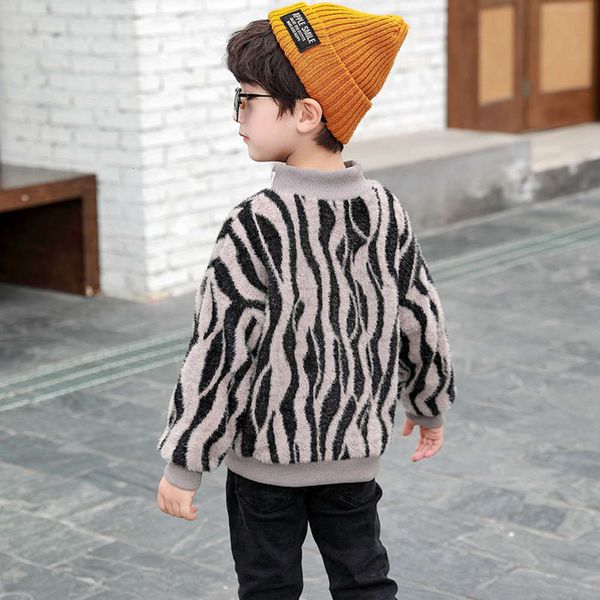 2020 children's autumn boys' new sweater t-shirt imitation mink plush thickened round neck bottoming shirt winter wear 4dkl, Blue
2020 children's autumn boys' new sweater t-shirt imitation mink plush thickened round neck bottoming shirt winter wear 4dkl, Blue