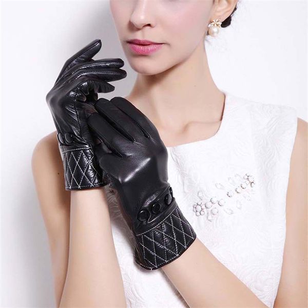 wholesale-european and american style diamond shaped decorative fashion sheepskin gloves women in winter to keep warm leather gloves, Blue;gray
wholesale-european and american style diamond shaped decorative fashion sheepskin gloves women in winter to keep warm leather gloves, Blue;gray