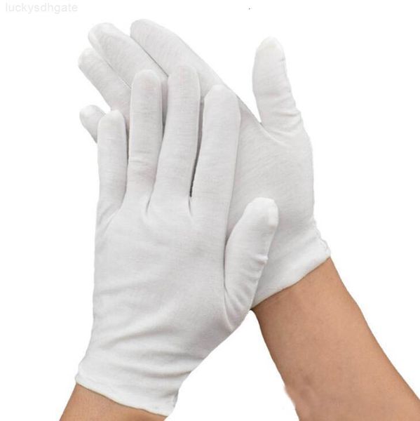 factoryvjix9-inch powder-hemp finger nitrile disposable salon household gloves universal for left and right hand lx
factoryvjix9-inch powder-hemp finger nitrile disposable salon household gloves universal for left and right hand lx