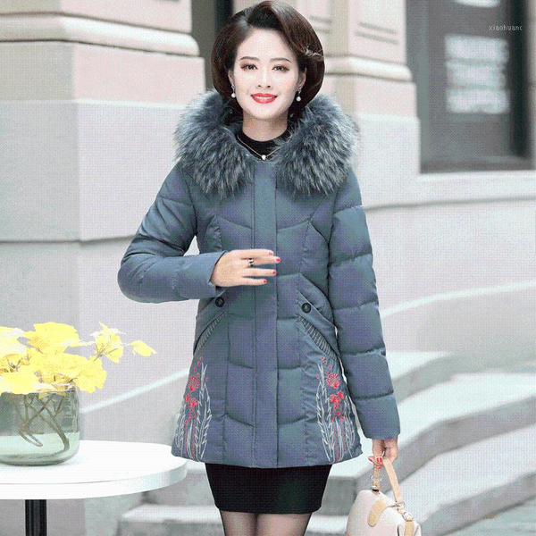 women middle-aged winter coat in the long section of down cotton padded big fur hooded thick coat jacket warm embroidery parka1, Black
women middle-aged winter coat in the long section of down cotton padded big fur hooded thick coat jacket warm embroidery parka1, Black