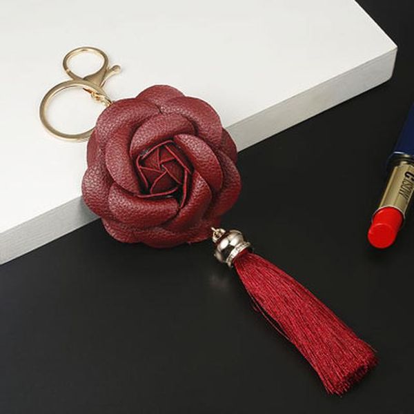 новое поступление camellia кожаный цветок с кисточкой цепочкой ключей золотой модный ключ кольцо женщины сумка подвесной автомобиль брелок e
новое поступление camellia кожаный цветок с кисточкой цепочкой ключей золотой модный ключ кольцо женщины сумка подвесной автомобиль брелок e