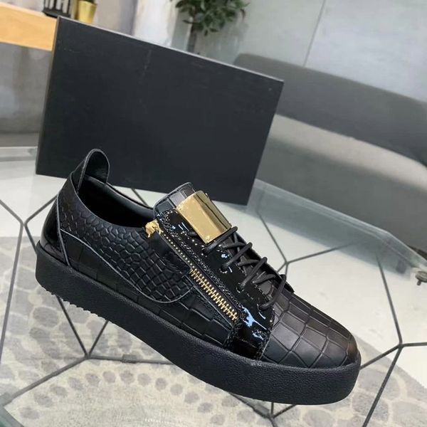 men italy low golden button with zip sneakers triple black white leather classic casual shoes mens trend platform trainer party
men italy low golden button with zip sneakers triple black white leather classic casual shoes mens trend platform trainer party