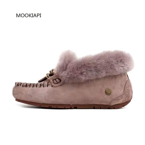 in 2020, chinese brand women's fashionable shoes, real leather, 100% real natural wool, various colors, Black
in 2020, chinese brand women's fashionable shoes, real leather, 100% real natural wool, various colors, Black