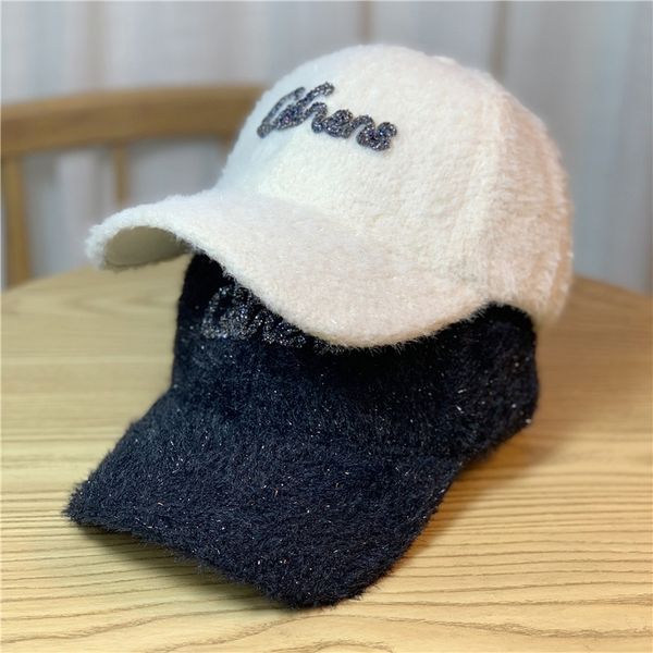 sun hat new english rhinestone letter baseball cap female plush autumn and winter thickened warm duck tongue korean casual hat, Blue;gray
sun hat new english rhinestone letter baseball cap female plush autumn and winter thickened warm duck tongue korean casual hat, Blue;gray