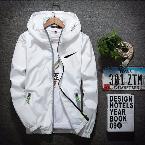 mens designer hooded jackets windbreaker sportswear new spring autumn casual jacket clothing reflective zipper champion printed slim jacket, Black;brown
mens designer hooded jackets windbreaker sportswear new spring autumn casual jacket clothing reflective zipper champion printed slim jacket, Black;brown