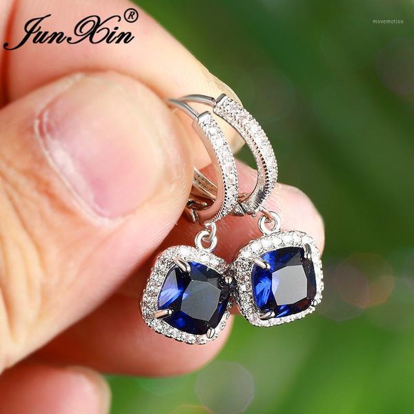 princess square austrian crystal hoop earrings for women blue white zircon geometric earrings wedding bridal jewelry cz1, Golden;silver
princess square austrian crystal hoop earrings for women blue white zircon geometric earrings wedding bridal jewelry cz1, Golden;silver