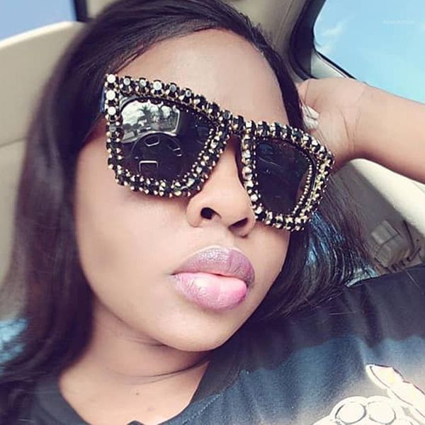 unique full crystal frame cat eye sunglasses for women round black clear rhinestones sun glasses female cool shades1, White;black
unique full crystal frame cat eye sunglasses for women round black clear rhinestones sun glasses female cool shades1, White;black