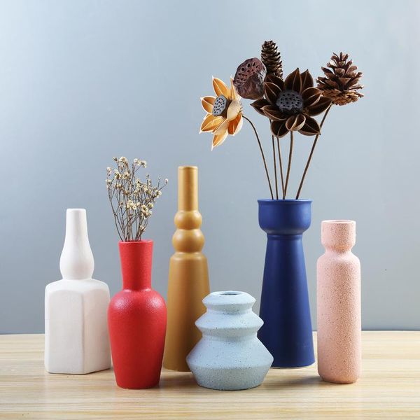 nordic style ceramic dried flower vase living room flower arrangement modern simple ornaments
nordic style ceramic dried flower vase living room flower arrangement modern simple ornaments