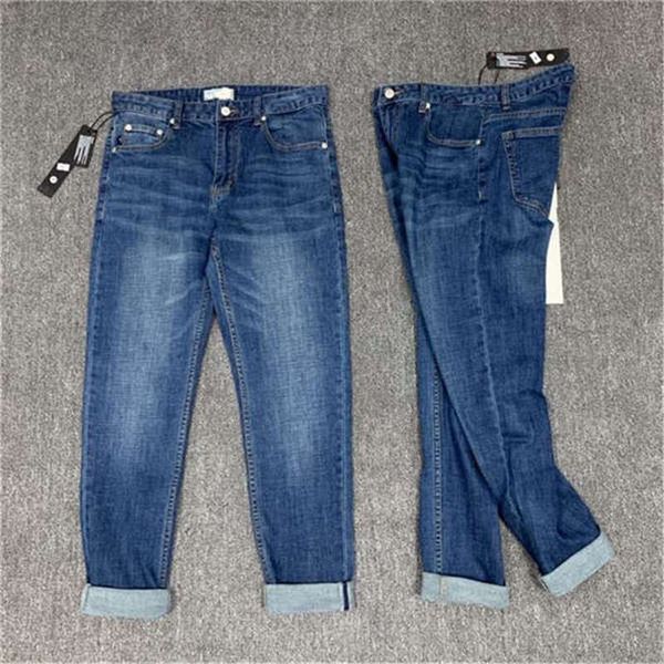 autumn and winter new men's retro euopean and american style high waist water wash fashion light blue jeans design denim pants size 30-
autumn and winter new men's retro euopean and american style high waist water wash fashion light blue jeans design denim pants size 30-