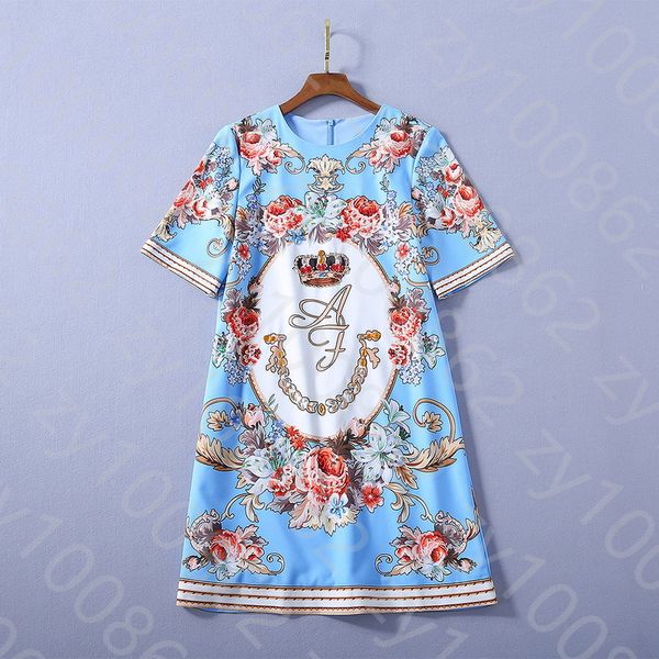 european and american women's dress 2020 summer new styles pearl crown flower print five-minute sleeve fashionable dress, Black;gray
european and american women's dress 2020 summer new styles pearl crown flower print five-minute sleeve fashionable dress, Black;gray