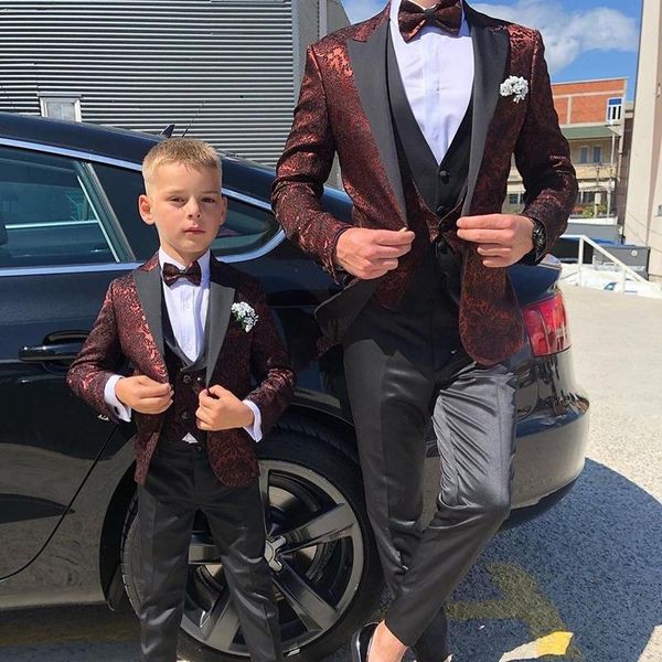 new design one button sequined groom tuxedos peaked lapel groomsmen wedding men suits prom party blazer (jacket+vest+pants) evening wear, Black;gray
new design one button sequined groom tuxedos peaked lapel groomsmen wedding men suits prom party blazer (jacket+vest+pants) evening wear, Black;gray
