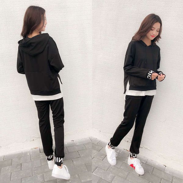 fall 2019 new casual sports suit women's korean version of thin sweater running clothes two piece fashion, Gray
fall 2019 new casual sports suit women's korean version of thin sweater running clothes two piece fashion, Gray