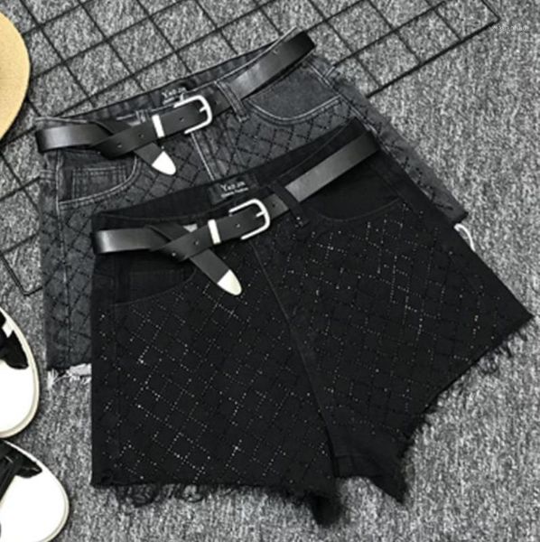 2020 new spring summer denim shorts women heavy diamond high waist loose jeans shorts1, White;black
2020 new spring summer denim shorts women heavy diamond high waist loose jeans shorts1, White;black