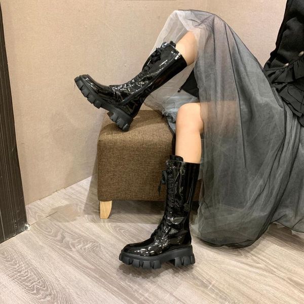2021 western winter genuine leather mid-calf calf cowboy woman biker high heels rider boots short motorcycle cap joj8, Black
2021 western winter genuine leather mid-calf calf cowboy woman biker high heels rider boots short motorcycle cap joj8, Black