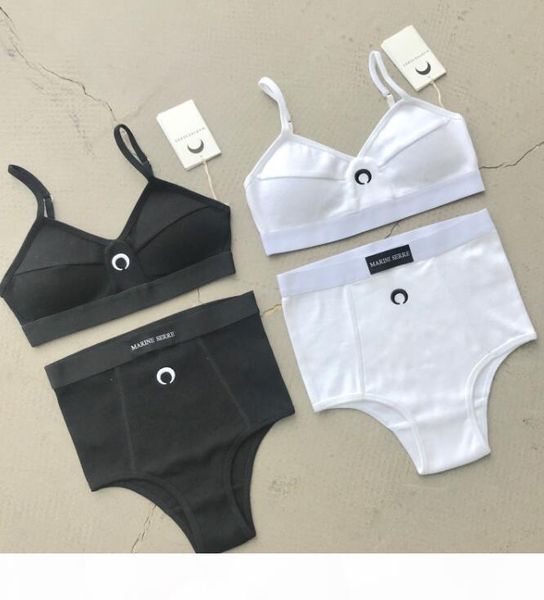 2020 marine women's underwear set new paris designer with the same name serre bra set fashion bra underwear set, Red;black
2020 marine women's underwear set new paris designer with the same name serre bra set fashion bra underwear set, Red;black