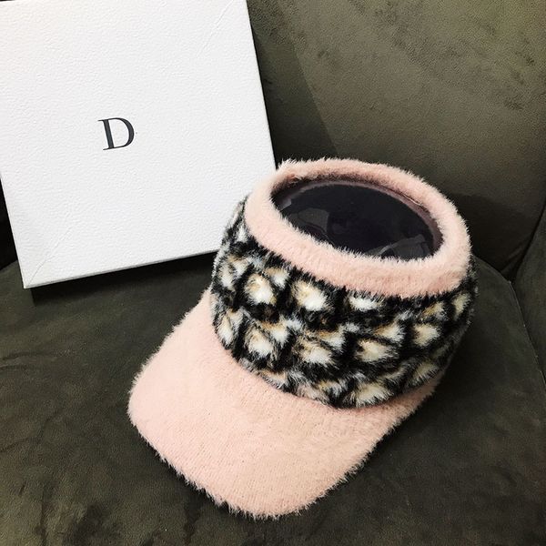 2020 warm winter hat mink fur empty hats autumn outdoor sunshade caps fashion student sports cap women gorras de bisbol j1225, Blue;gray
2020 warm winter hat mink fur empty hats autumn outdoor sunshade caps fashion student sports cap women gorras de bisbol j1225, Blue;gray