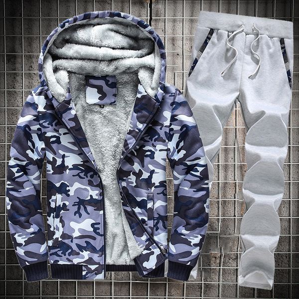 winter training of casual camouflage hoodie and pants define men clothes 2 piece suit, Gray
winter training of casual camouflage hoodie and pants define men clothes 2 piece suit, Gray