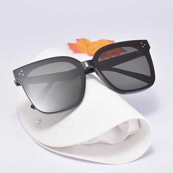 sunglasses 2021 korean brand designer gentle her square acetate uv400 black luxury for men and women sun glasses, White;black
sunglasses 2021 korean brand designer gentle her square acetate uv400 black luxury for men and women sun glasses, White;black