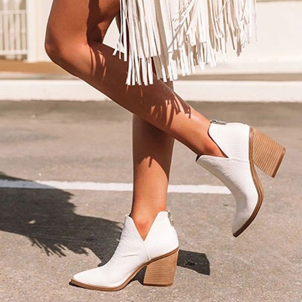 2021 women ankle boots fashion boots for woman autumn winter pointed toe high heels zipper female shoes booties for females c0129, Black
2021 women ankle boots fashion boots for woman autumn winter pointed toe high heels zipper female shoes booties for females c0129, Black