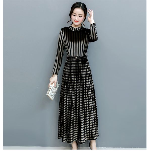 2021 new the female line plied dressed in velvet stripe long sizes large dresses of women's clothes wxf622 rtf2, Black;gray
2021 new the female line plied dressed in velvet stripe long sizes large dresses of women's clothes wxf622 rtf2, Black;gray