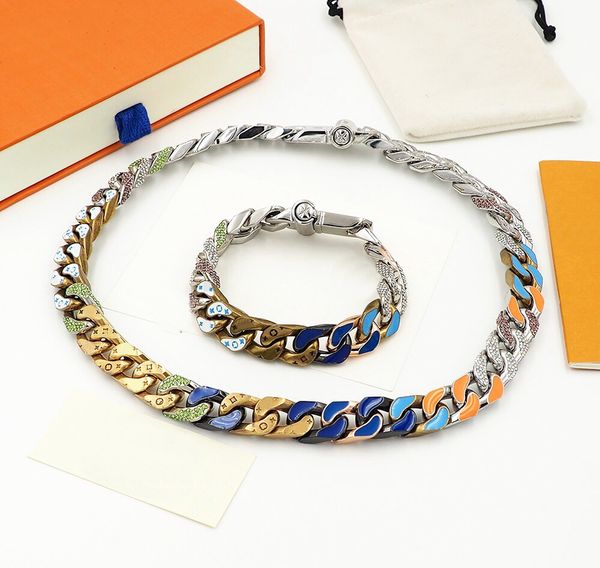 Europe America Men Silver-colour Metal Multicoloured Enamel Diamond Engraved V Initials Chain Links Patches Necklace Bracelet Jewelry Sets
Europe America Men Silver-colour Metal Multicoloured Enamel Diamond Engraved V Initials Chain Links Patches Necklace Bracelet Jewelry Sets