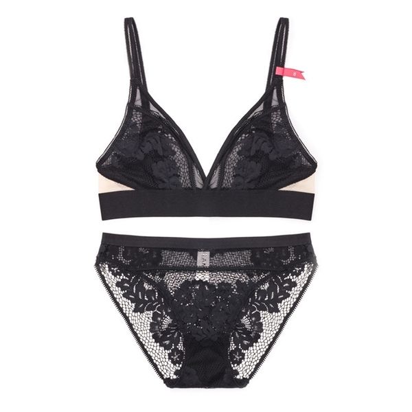 summer ultrathin cup women bra set lace floral embroidery french underwear sets transparent grenadine lingerie suits lj201211, Red;black
summer ultrathin cup women bra set lace floral embroidery french underwear sets transparent grenadine lingerie suits lj201211, Red;black