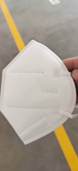 kn95 mask dustproof antifog anti spit breathable face masks 95 filtration mask fe95 n mask features protective safety
kn95 mask dustproof antifog anti spit breathable face masks 95 filtration mask fe95 n mask features protective safety