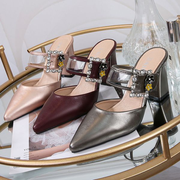 baoyafang fashion spring and autumn pointy shoes with thick big size women's summer slippers slide-in ladies shoe block heels 9ms2, Black
baoyafang fashion spring and autumn pointy shoes with thick big size women's summer slippers slide-in ladies shoe block heels 9ms2, Black