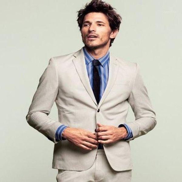 2020 two buttonenthusiastic beige wedding suits for men slim fit grooms tuxedos two piece groomsmen wear(jacket+pants)1, White;black
2020 two buttonenthusiastic beige wedding suits for men slim fit grooms tuxedos two piece groomsmen wear(jacket+pants)1, White;black