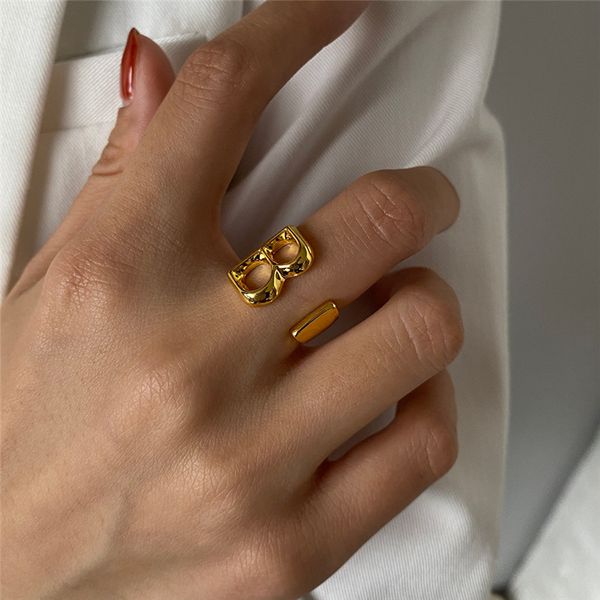 simple metal b letter ring ins style personality engagement rings for women mens rings open index finger ring accessories designer jewelry, Silver
simple metal b letter ring ins style personality engagement rings for women mens rings open index finger ring accessories designer jewelry, Silver