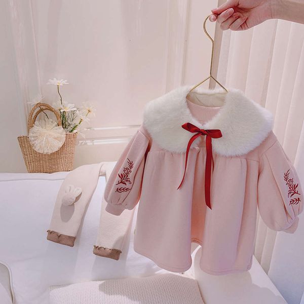 2020 winter new girl baby 57186 china wind princs thickened cute expo veet drs, Red;yellow
2020 winter new girl baby 57186 china wind princs thickened cute expo veet drs, Red;yellow