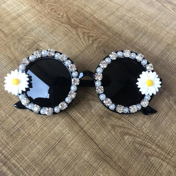 black retro round sunglasses women men diamond eyewear small luxury diamond sun glasses uv400 shades dasiy sunglasses oculos de, White;black
black retro round sunglasses women men diamond eyewear small luxury diamond sun glasses uv400 shades dasiy sunglasses oculos de, White;black