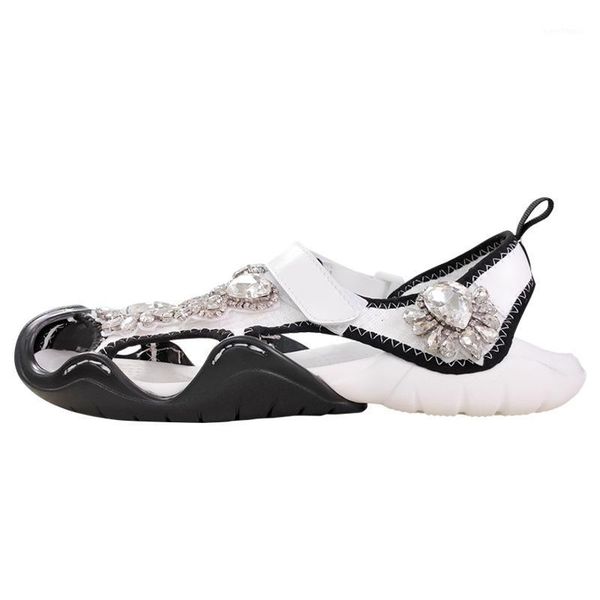 2020 new women`s summer bohemia diamond flat sandals lady casual beach rhinestone shining boho shoes peep toe slippers1, Black
2020 new women`s summer bohemia diamond flat sandals lady casual beach rhinestone shining boho shoes peep toe slippers1, Black