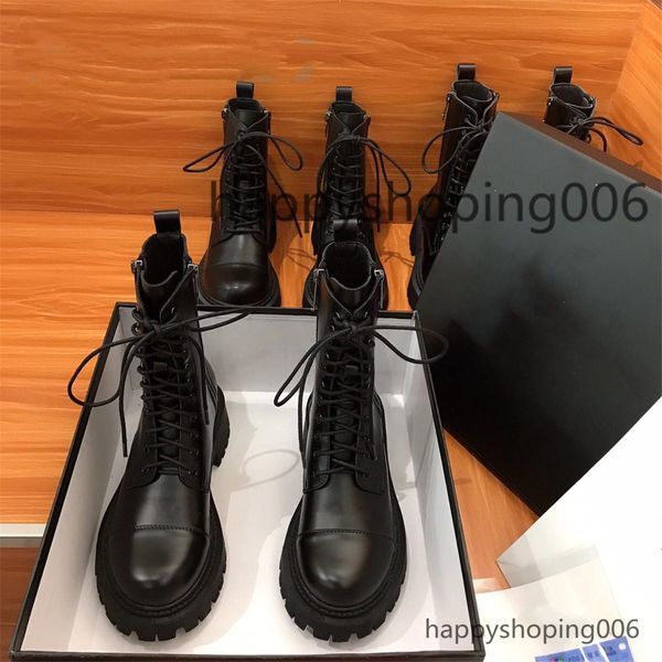 2020autumn and winter british style martin boots leisure comfortable round head motorcycle boots size35-40, Black
2020autumn and winter british style martin boots leisure comfortable round head motorcycle boots size35-40, Black