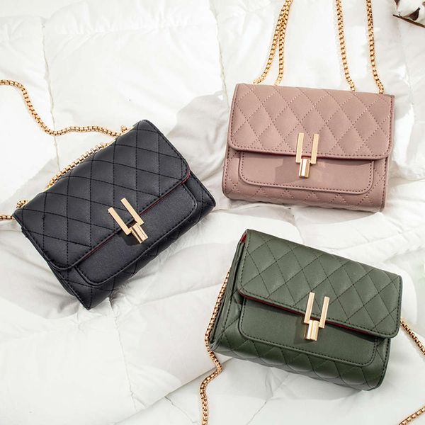 luxurys designers 2021 new french niche foreign style zra chain leather women's lingge xiaoxiangxiang one shoulder messenger bag
luxurys designers 2021 new french niche foreign style zra chain leather women's lingge xiaoxiangxiang one shoulder messenger bag