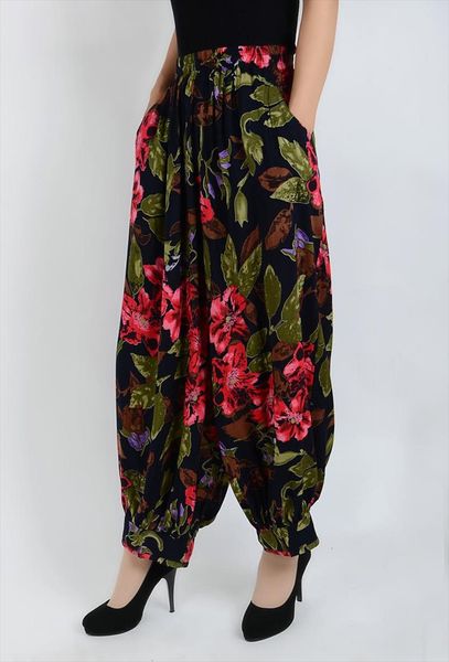 large size cotton national wind flower pants long pants loose straight jeans pantyhose mother dress bloomers female thin section, Black;white
large size cotton national wind flower pants long pants loose straight jeans pantyhose mother dress bloomers female thin section, Black;white