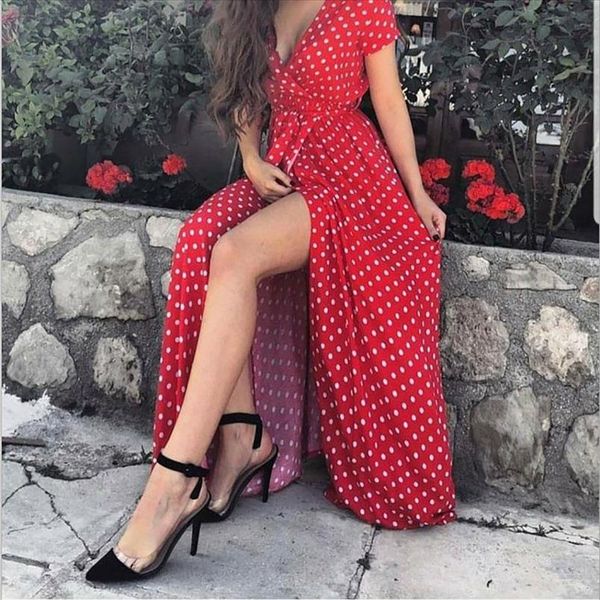 summer women beach party deep v polka dot slits short sleeve maxi dress breathable dress suitable for daily wear, Black;gray
summer women beach party deep v polka dot slits short sleeve maxi dress breathable dress suitable for daily wear, Black;gray