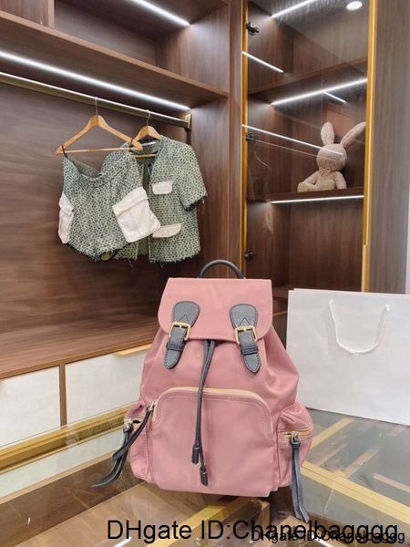 new double shoulder backpack, waterproof cloth with cowhide, extra large capacity inside, size of 35cm * 28cm, 7 colors
new double shoulder backpack, waterproof cloth with cowhide, extra large capacity inside, size of 35cm * 28cm, 7 colors