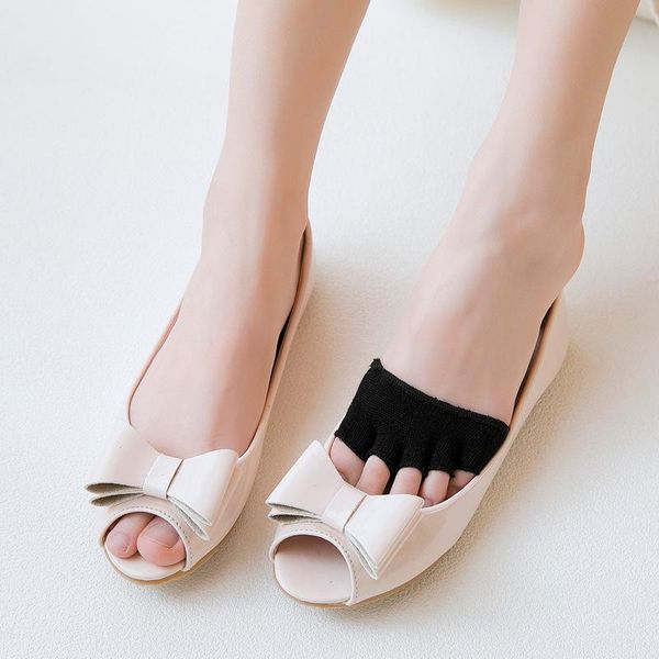 1pairs women girls five finger toe socks low cut no show invisible ankle socks ladies non slip half footie open toe, Black;white
1pairs women girls five finger toe socks low cut no show invisible ankle socks ladies non slip half footie open toe, Black;white