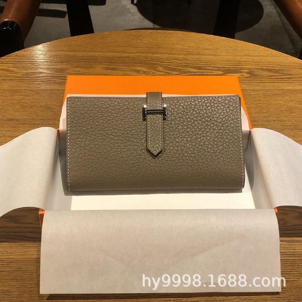 designer branded purse women's long two fold litchi grain wallet home leather hand bag female h buckle
designer branded purse women's long two fold litchi grain wallet home leather hand bag female h buckle