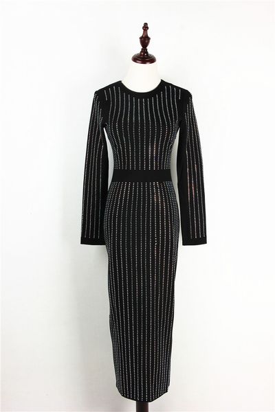 1012 2020 autumn a line long sleeve crew neck beads black dress prom fashion flora print panelled brand same style sh
1012 2020 autumn a line long sleeve crew neck beads black dress prom fashion flora print panelled brand same style sh
