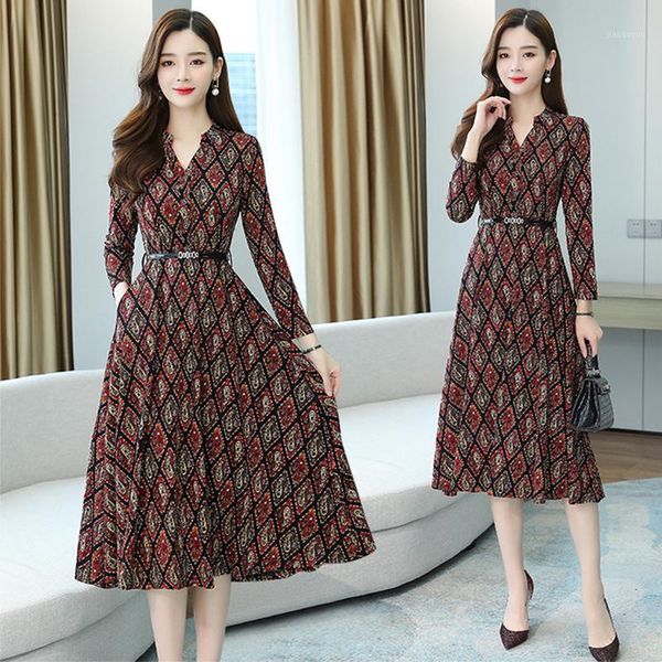 plus size autumn winter long sleeve dresses 2020 vintage print boho casual midi dress elegant women bodycon party maxi vestidos1, Black;gray
plus size autumn winter long sleeve dresses 2020 vintage print boho casual midi dress elegant women bodycon party maxi vestidos1, Black;gray