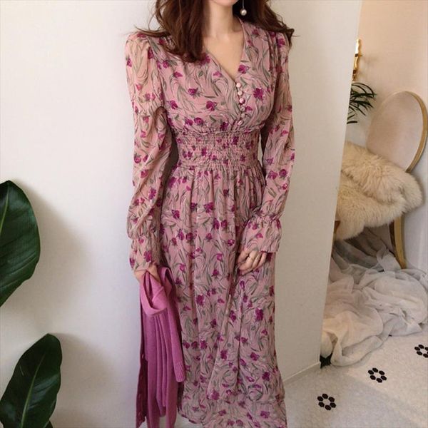 fashion v neck floral print elastic waist women dress vintage flare sleeve front buttons a line female long dresses, Black;gray
fashion v neck floral print elastic waist women dress vintage flare sleeve front buttons a line female long dresses, Black;gray
