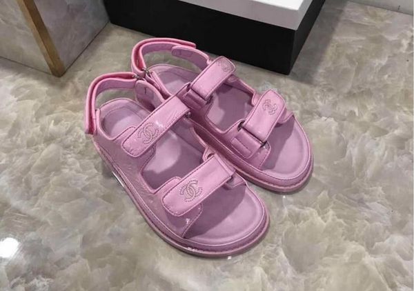 leather designer ladies summer formal wear litchi cowhide sandals color matching rubber sole ladies beach casual sandals italian famous, Black
leather designer ladies summer formal wear litchi cowhide sandals color matching rubber sole ladies beach casual sandals italian famous, Black
