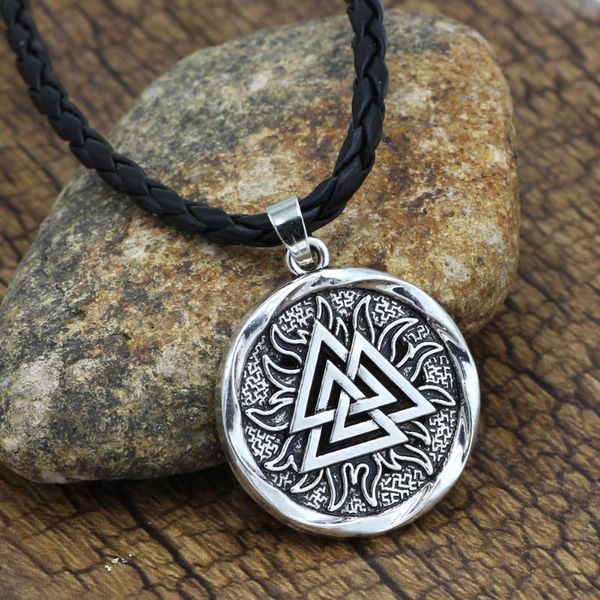 pendant necklaces men pagan amulet scandinavian viking odin 's symbol norse warrior valknut necklace, Silver
pendant necklaces men pagan amulet scandinavian viking odin 's symbol norse warrior valknut necklace, Silver